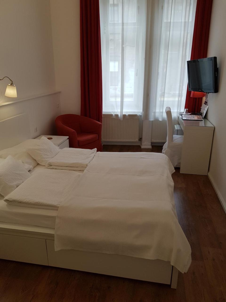 Connection Guesthouse Budapest Exterior foto